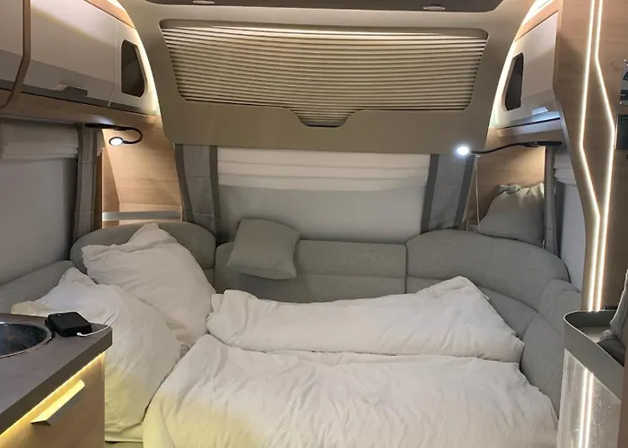 5 Sterne Wohnwagen Direkt An Der Messe - Beheizt- Inklusive Stellplatz & Wlan - New Caravan At Fairground - Inclusive Caravanparking & Wlan - Direkt Messegelaende-duschraeume Vor Ort - Kitchen - Heating