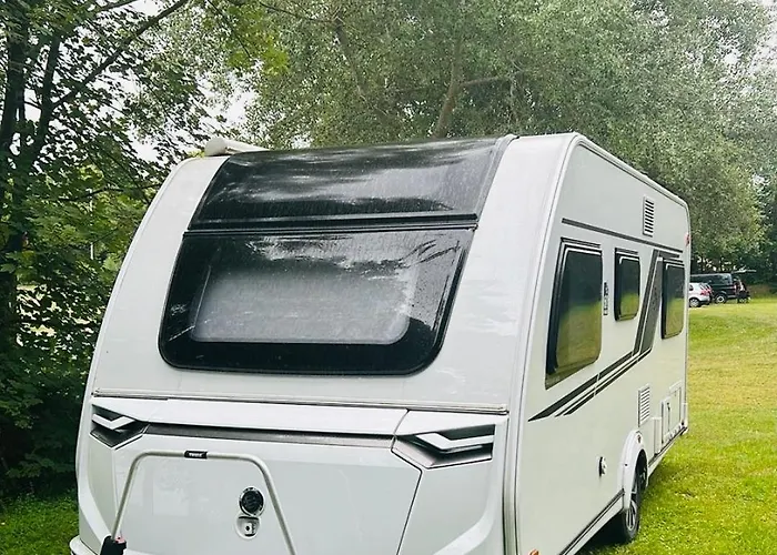 Апартаменты 5 Sterne Wohnwagen Direkt An Der Messe - Beheizt- Inklusive Stellplatz & Wlan - New Caravan At Fairground - Inclusive Caravanparking & Wlan - Direkt Messegelaende-duschraeume Vor Ort - Kitchen - Heating *